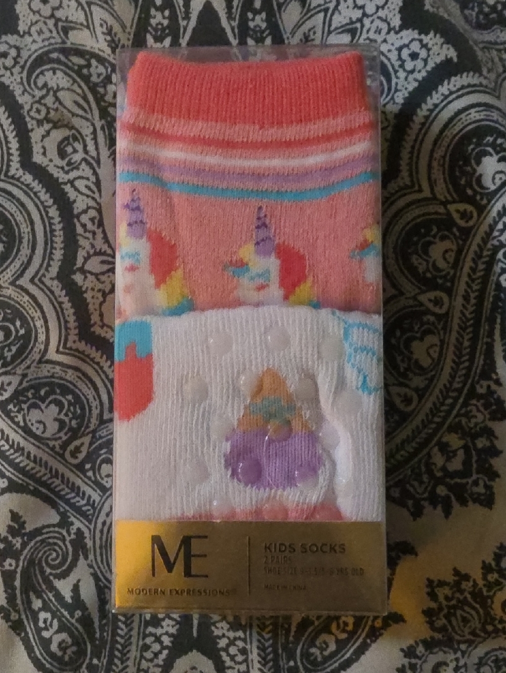 Girls Expressions Kids Unicorn Grip Socks